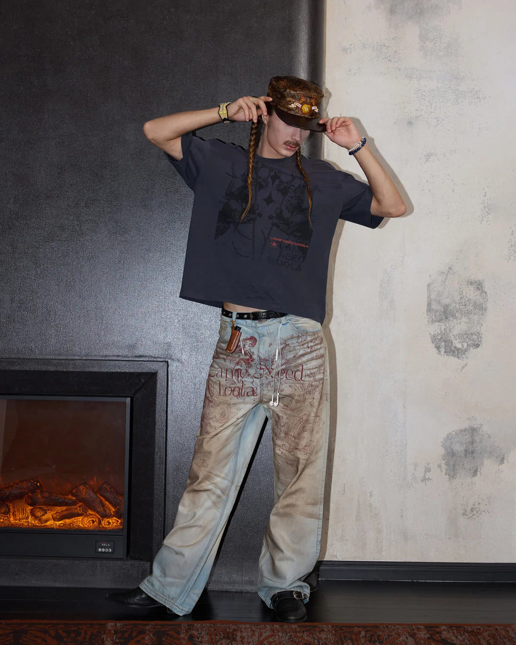 LNM Honeycomb Distressed Print Jeans