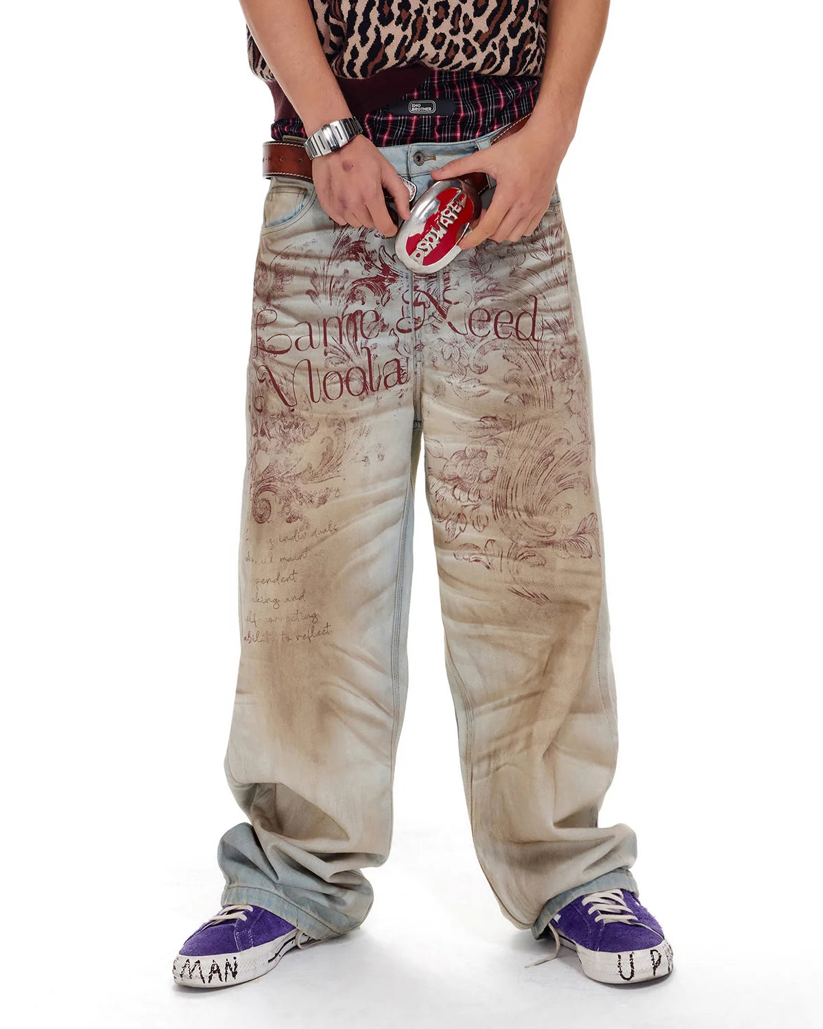 LNM Honeycomb Distressed Print Jeans
