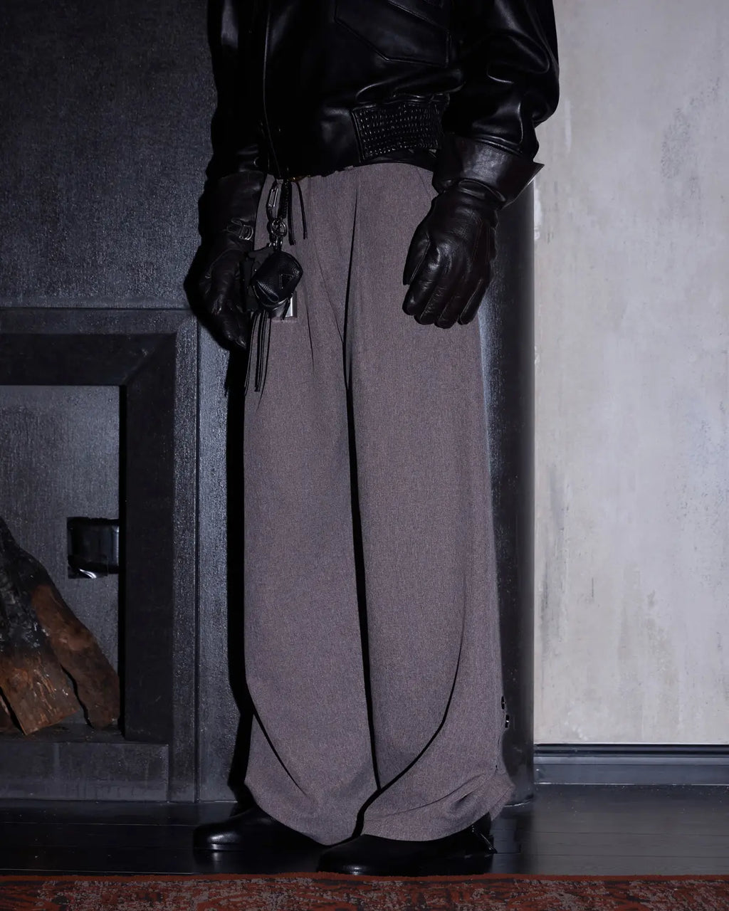 LNM Pleated Wide-Leg Dress Pants