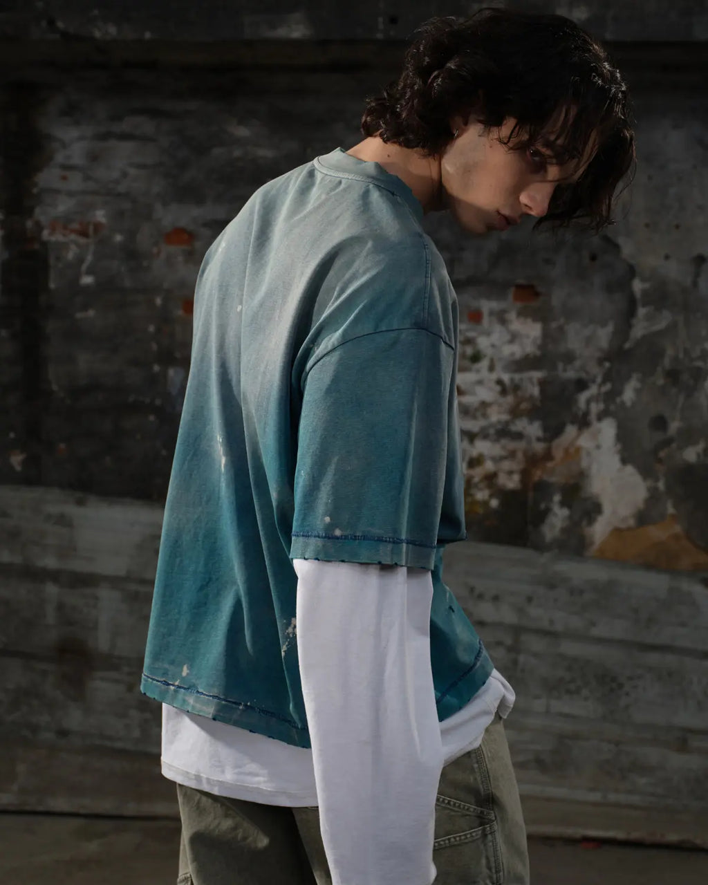 LNM “Pauvre garçon déprimé” Distressed Paint-Splatter Graphic T-Shirt Blue
