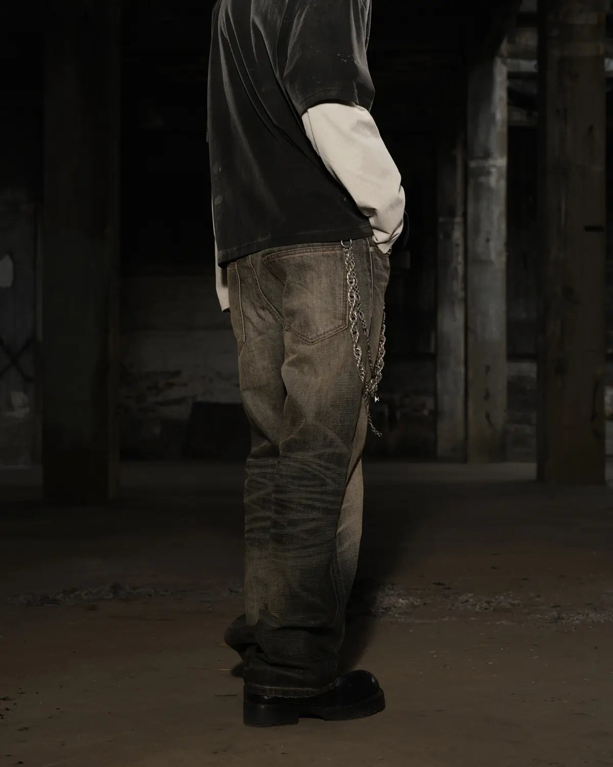 LNM Washed Black Straight-Leg Jeans