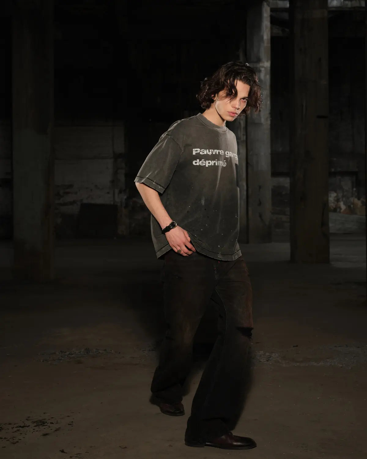 LNM “Pauvre garçon déprimé” Distressed Paint-Splatter Graphic T-Shirt Black